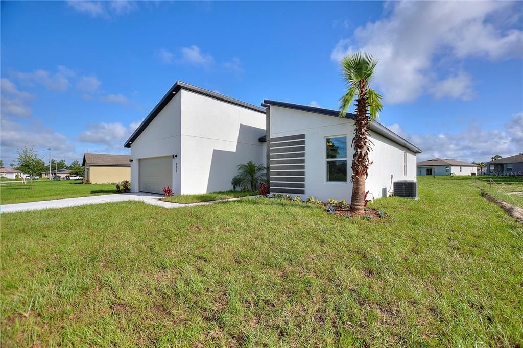 Recently Sold: $285,000 (4 beds, 2 baths, 1605 Square Feet)