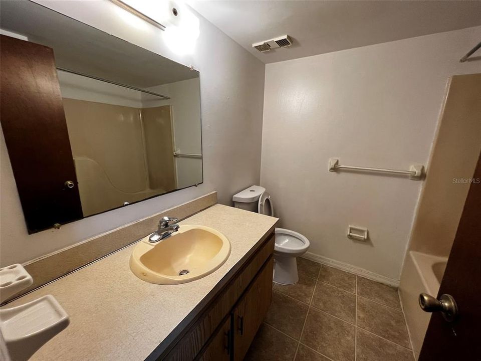 Недавно арендовано: $950 (1 спален, 1 ванн, 733 Квадратных фут)