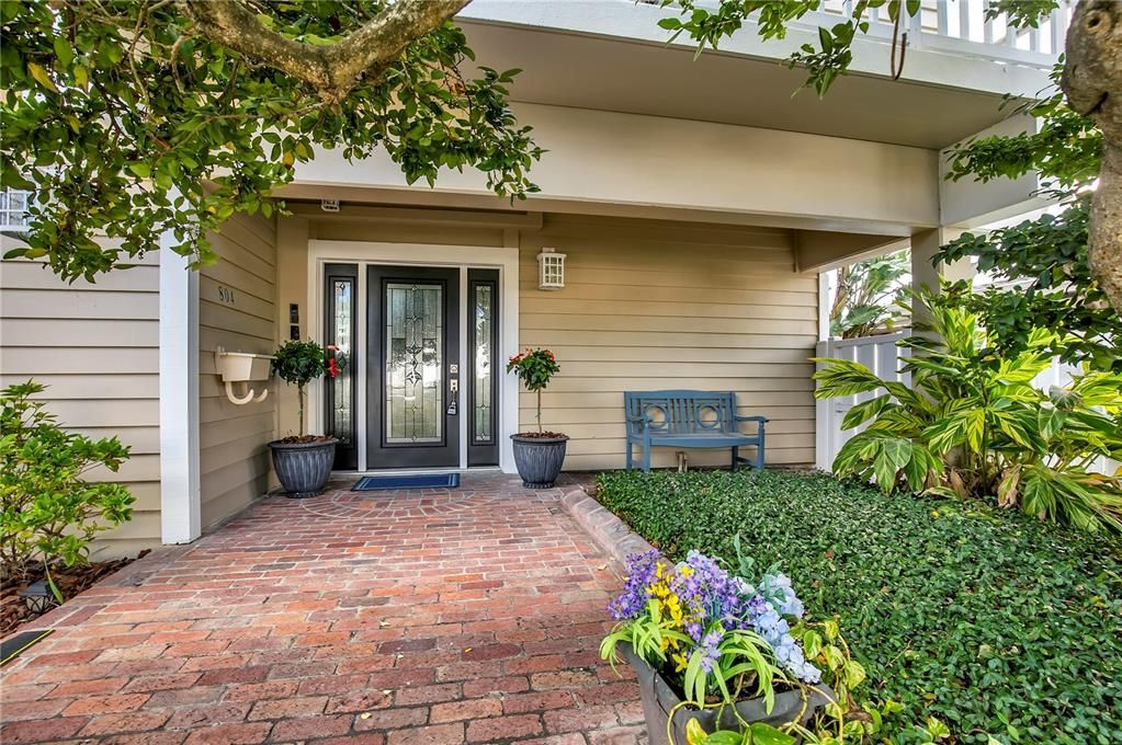 Recently Sold: $5,500,000 (3 beds, 3 baths, 3608 Square Feet)