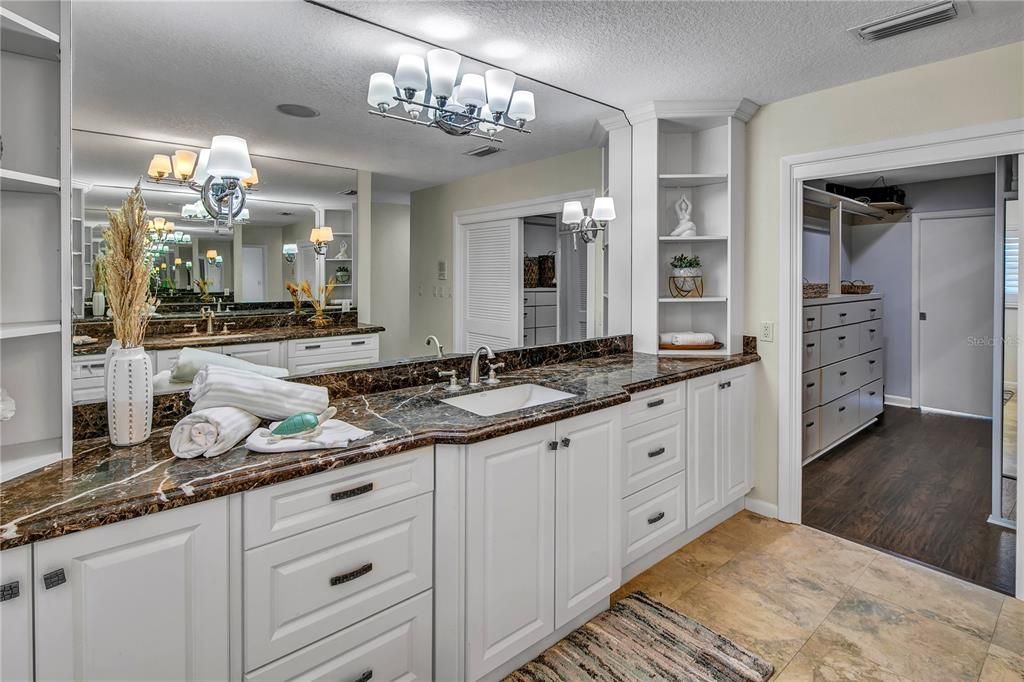 Recently Sold: $5,500,000 (3 beds, 3 baths, 3608 Square Feet)