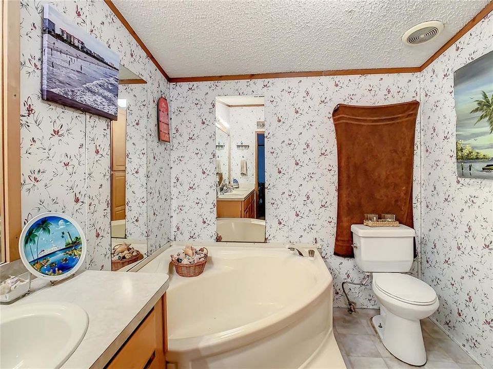 Недавно продано: $175,000 (3 спален, 2 ванн, 1248 Квадратных фут)