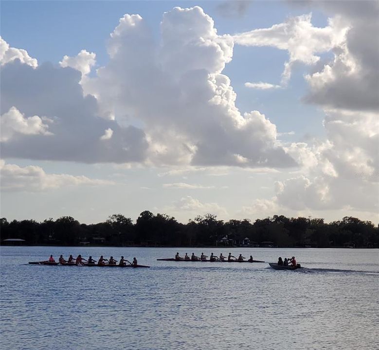 Recently Sold: $179,900 (2 beds, 1 baths, 832 Square Feet)