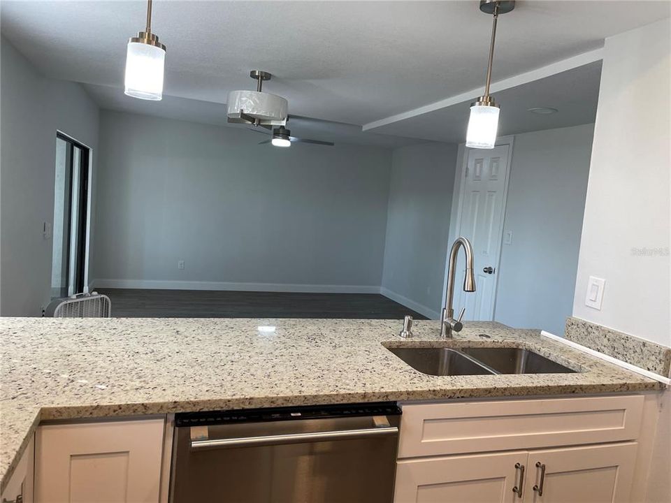 Recently Sold: $229,000 (3 beds, 2 baths, 1231 Square Feet)