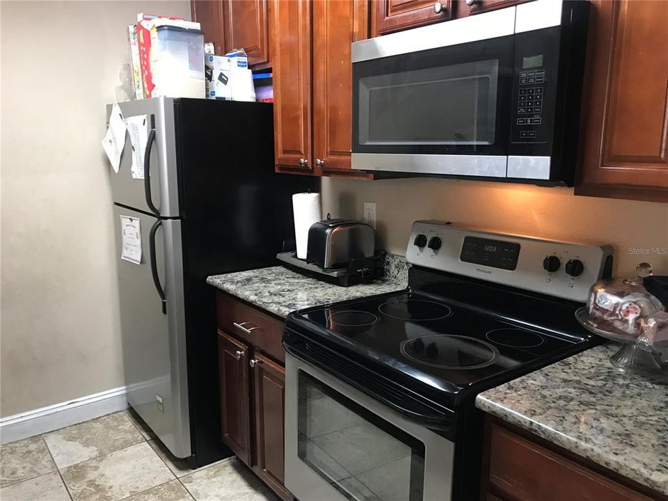 Vendido Recientemente: $100,000 (2 camas, 2 baños, 1020 Pies cuadrados)