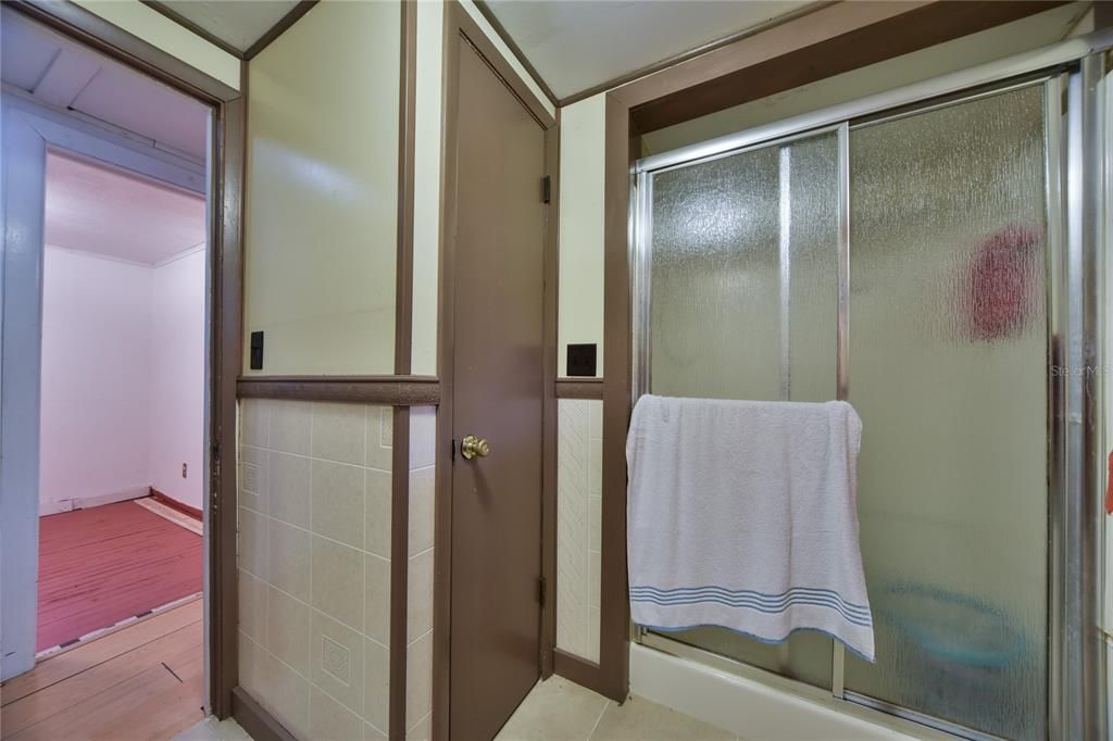 最近售出: $89,900 (3 贝兹, 2 浴室, 1538 平方英尺)