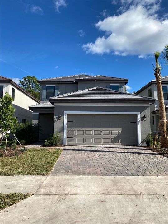 Recently Sold: $464,921 (4 beds, 3 baths, 2582 Square Feet)