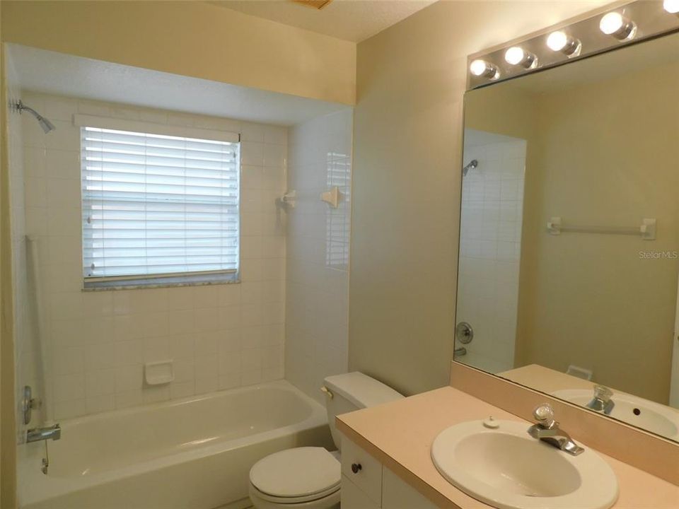 最近租的: $2,500 (3 贝兹, 2 浴室, 1659 平方英尺)