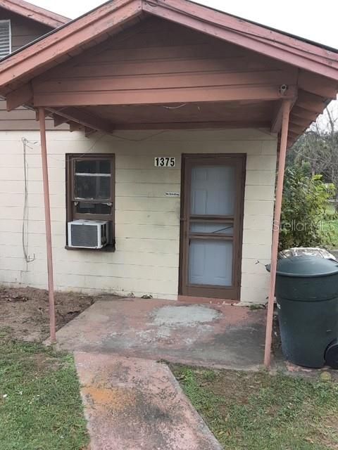 Recently Rented: $595 (1 beds, 1 baths, 984 Square Feet)