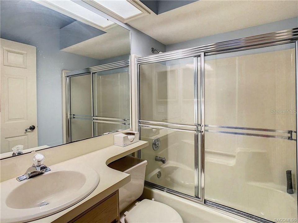Недавно арендовано: $1,800 (3 спален, 2 ванн, 1469 Квадратных фут)