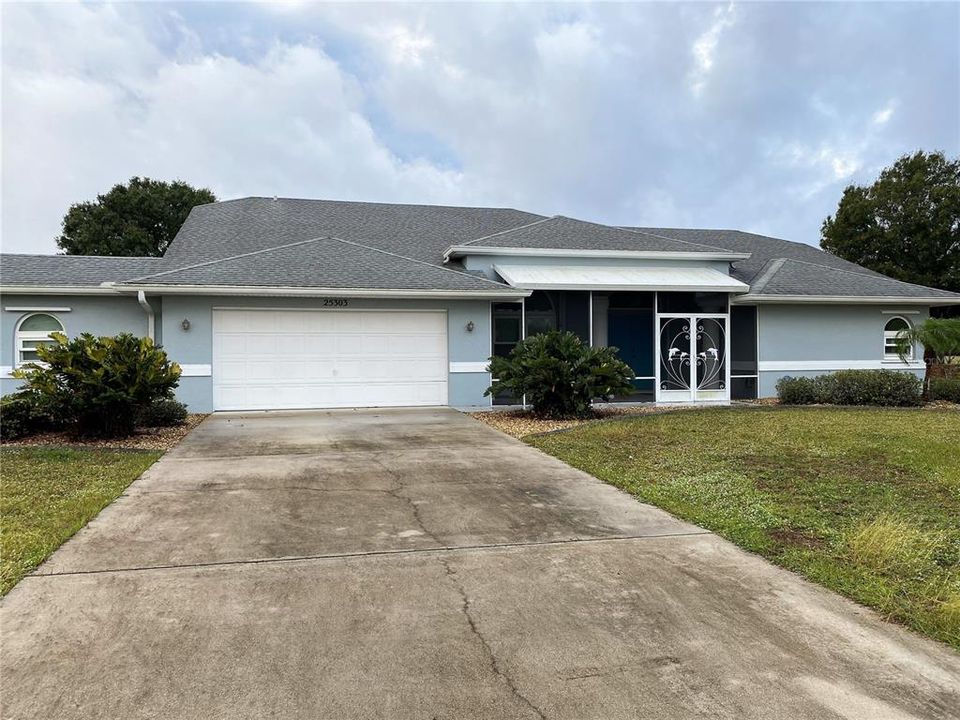 Недавно продано: $359,900 (3 спален, 2 ванн, 2186 Квадратных фут)