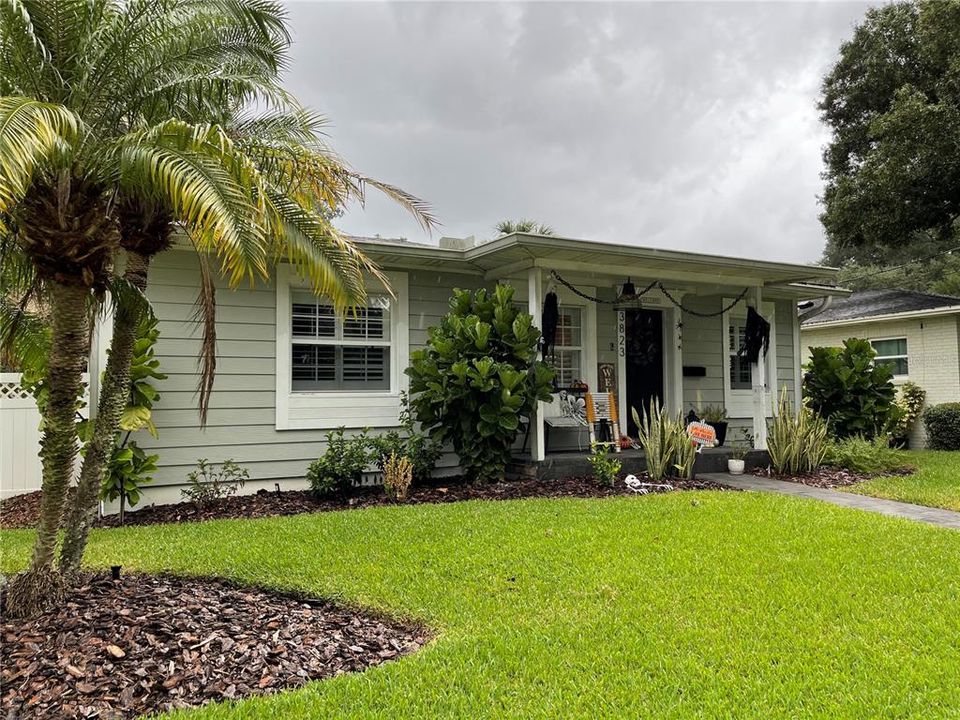 Недавно продано: $617,000 (3 спален, 2 ванн, 1496 Квадратных фут)