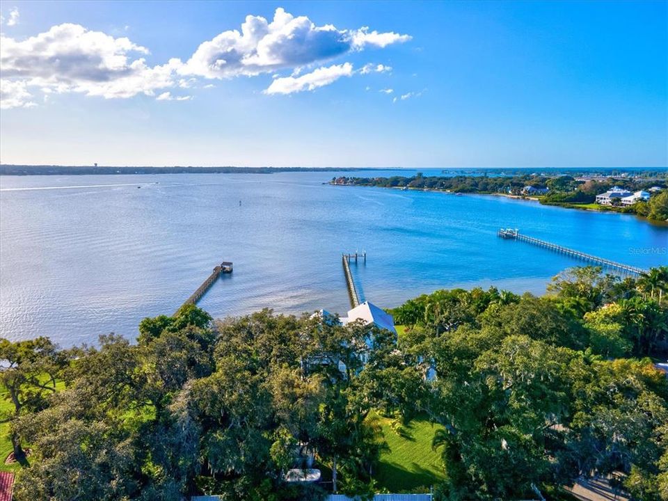 Manatee River connects to Tampa Bay and beyond