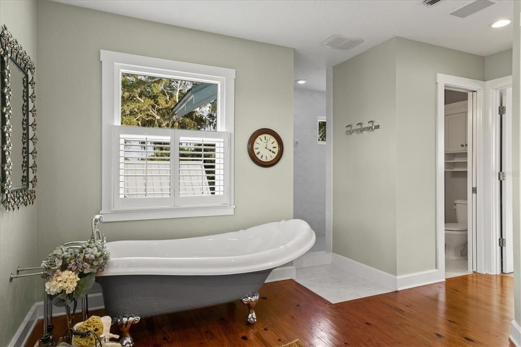 Owner's suite bath with clawfoot tub