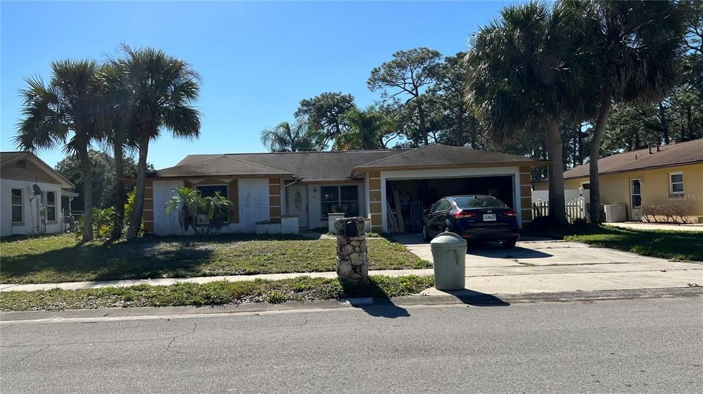 Recently Sold: $340,000 (4 beds, 2 baths, 2035 Square Feet)