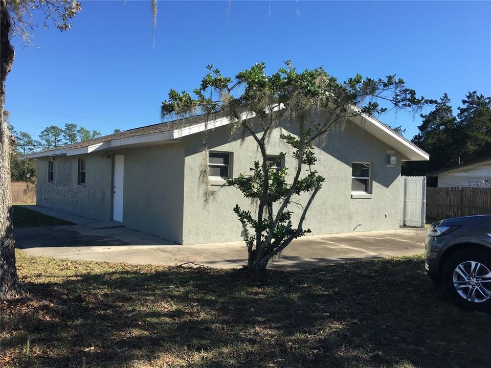 Recently Sold: $1,200 (0 beds, 0 baths, 1560 Square Feet)