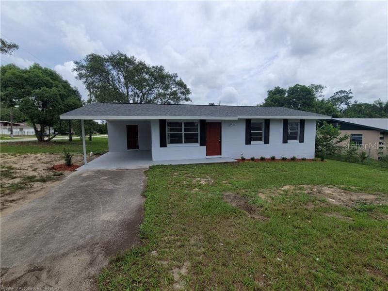 Recently Sold: $138,500 (3 beds, 1 baths, 962 Square Feet)