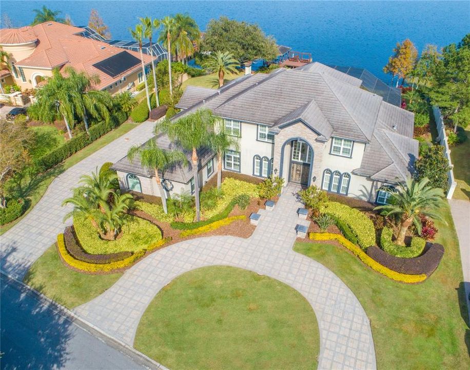 Recently Sold: $1,950,000 (6 beds, 4 baths, 7249 Square Feet)