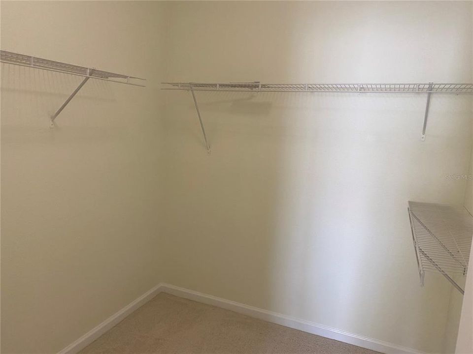 Walk-in Closet