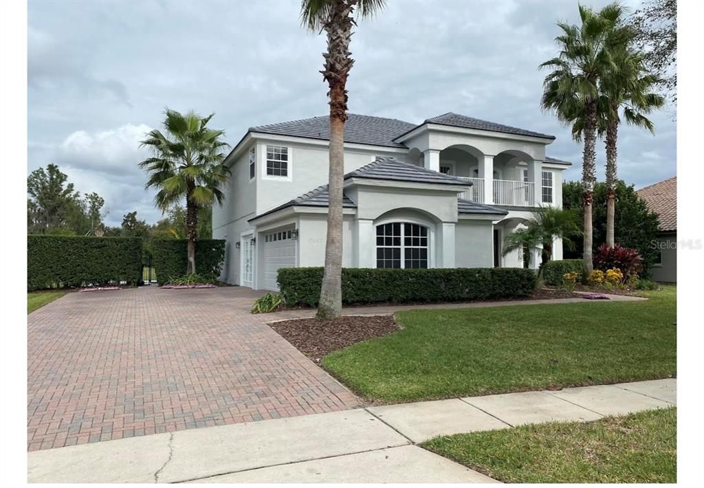 Recently Sold: $760,000 (5 beds, 4 baths, 3586 Square Feet)