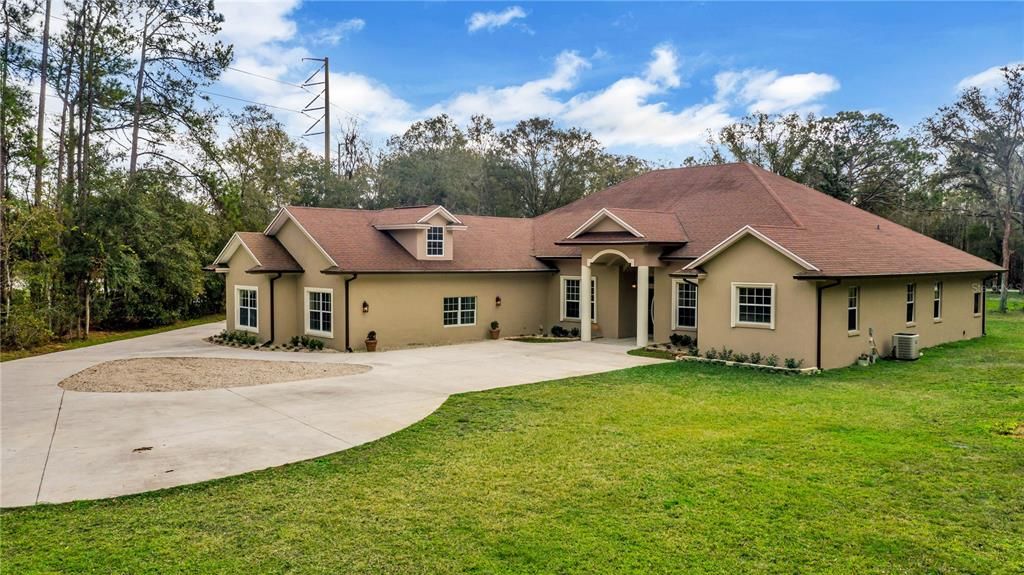 Vendido Recientemente: $680,000 (4 camas, 2 baños, 4566 Pies cuadrados)