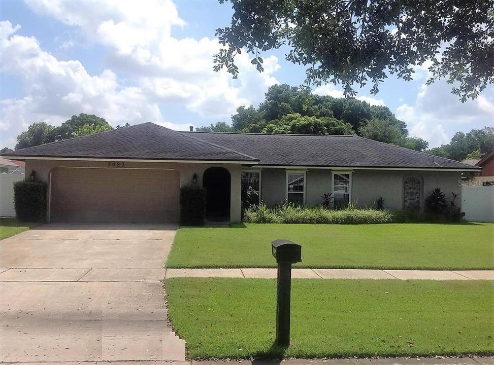 Recently Sold: $439,800 (3 beds, 2 baths, 1569 Square Feet)