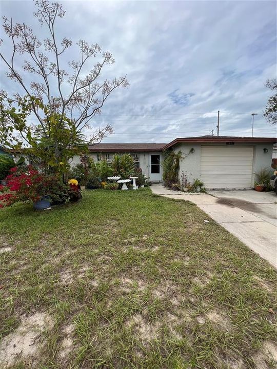 Vendido Recientemente: $175,000 (3 camas, 2 baños, 1825 Pies cuadrados)
