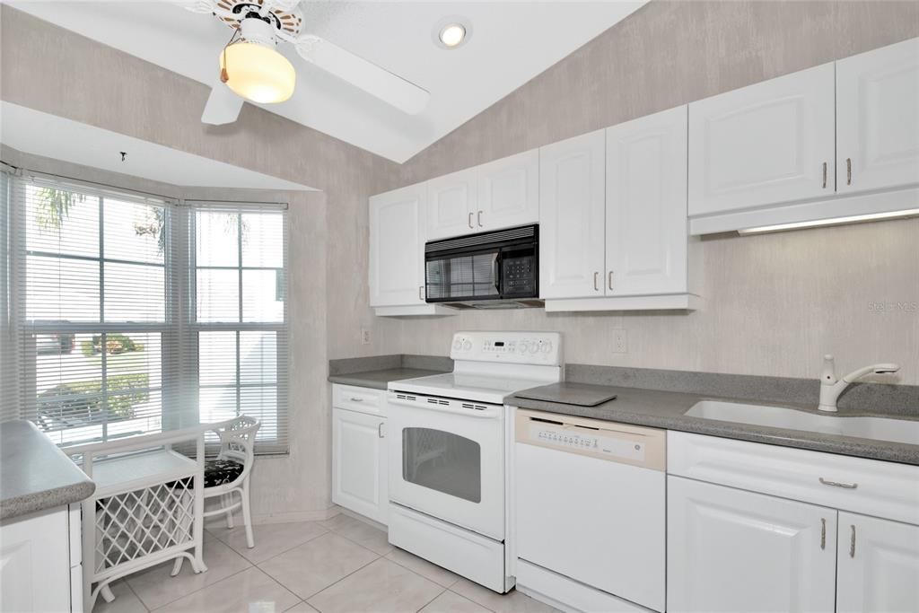 Recently Sold: $394,000 (2 beds, 2 baths, 1158 Square Feet)