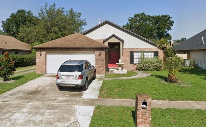 Recently Sold: $360,000 (3 beds, 3 baths, 1661 Square Feet)