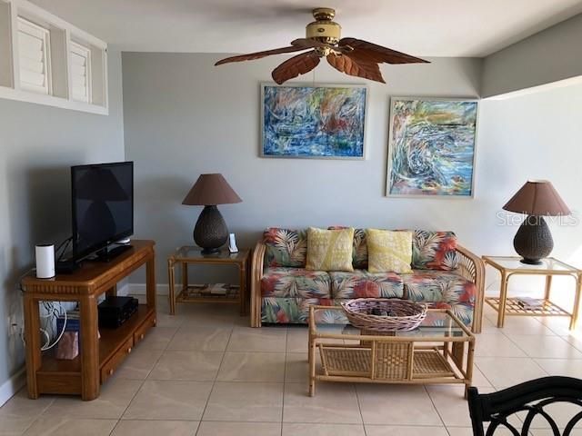 Recently Sold: $699,000 (2 beds, 2 baths, 900 Square Feet)