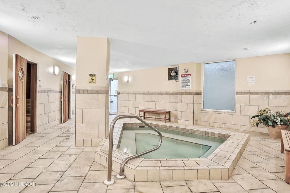 Недавно продано: $650,000 (3 спален, 3 ванн, 1884 Квадратных фут)