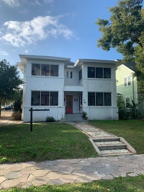 Recently Sold: $950,000 (0 beds, 0 baths, 3026 Square Feet)