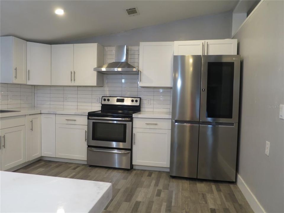 Recently Rented: $1,680 (3 beds, 2 baths, 1794 Square Feet)