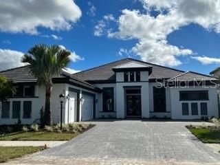Recently Sold: $1,042,619 (3 beds, 3 baths, 3302 Square Feet)