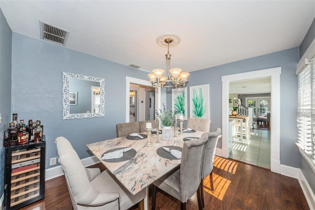 Recently Sold: $560,000 (4 beds, 3 baths, 1696 Square Feet)