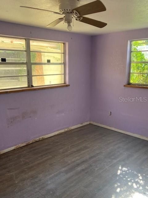 Recently Sold: $129,000 (3 beds, 1 baths, 1252 Square Feet)