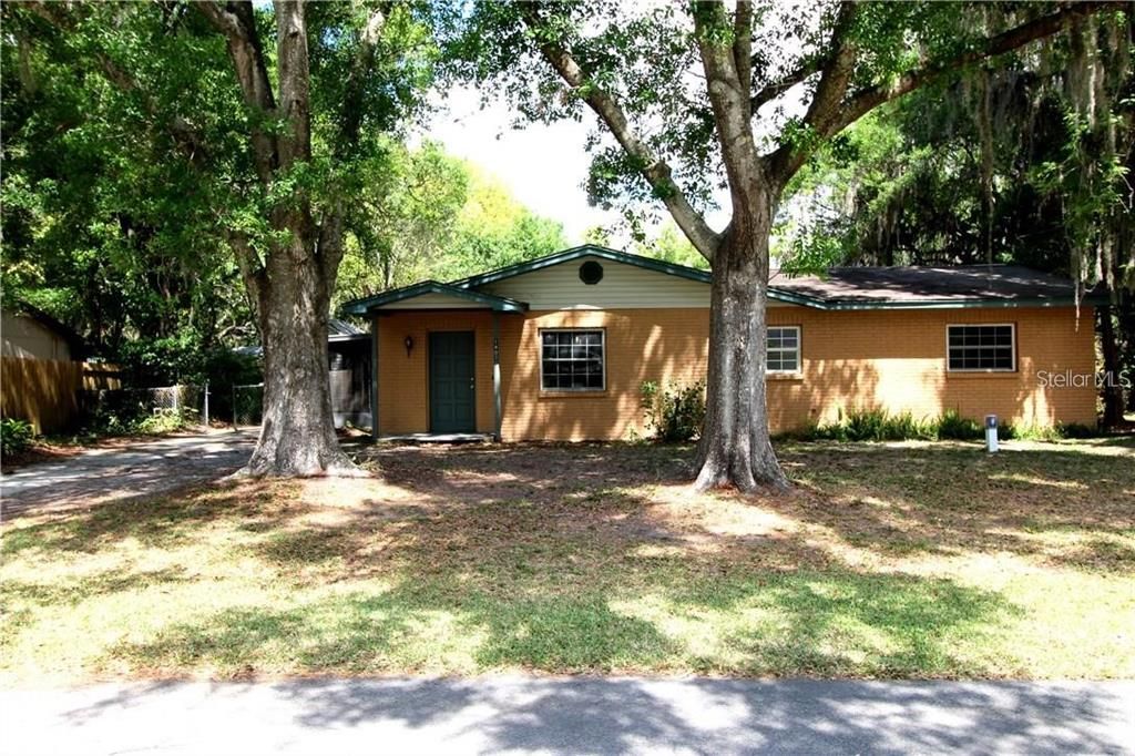 Recently Sold: $235,000 (3 beds, 2 baths, 1644 Square Feet)