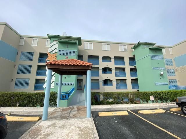 Recently Sold: $132,000 (1 beds, 1 baths, 735 Square Feet)