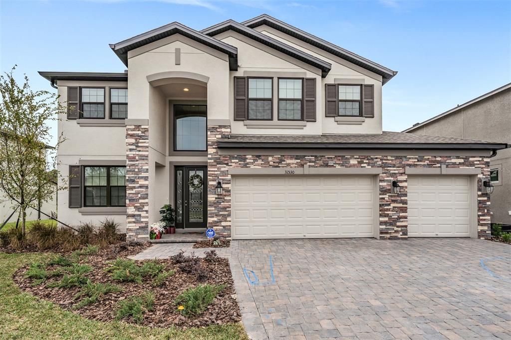 Recently Sold: $680,100 (5 beds, 3 baths, 3531 Square Feet)