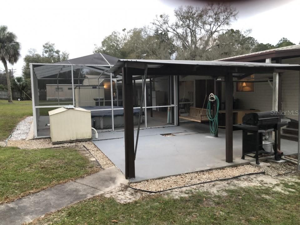 Recently Sold: $87,000 (2 beds, 2 baths, 924 Square Feet)