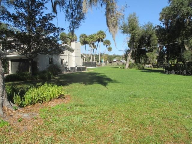 Recently Sold: $485,000 (3 beds, 2 baths, 2311 Square Feet)