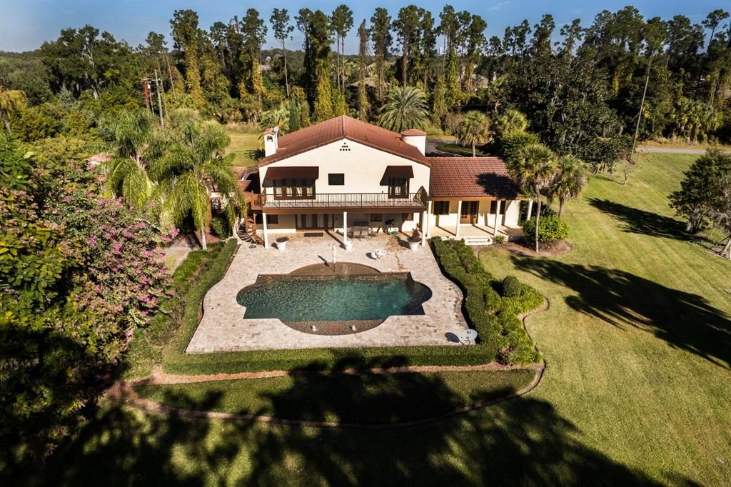 Recently Sold: $1,900,000 (4 beds, 5 baths, 6009 Square Feet)