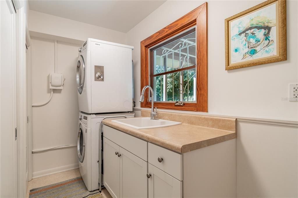 Laundry room, accessed via kitchen
