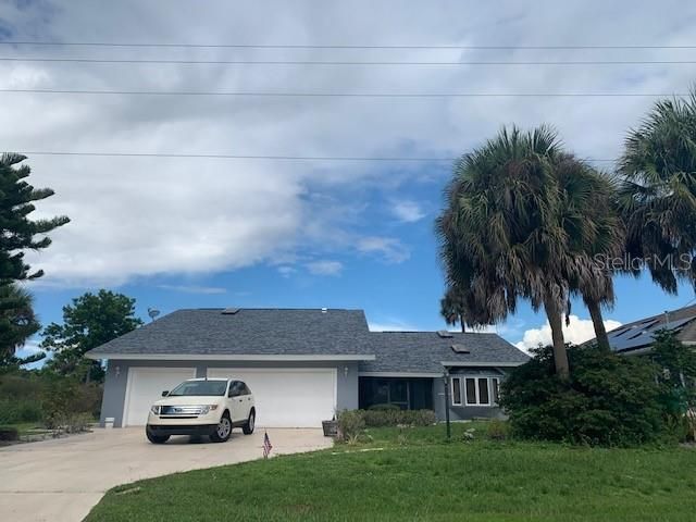 Recently Sold: $448,000 (4 beds, 3 baths, 2112 Square Feet)