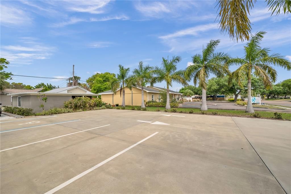 Recently Sold: $27,600 (0 beds, 0 baths, 968 Square Feet)