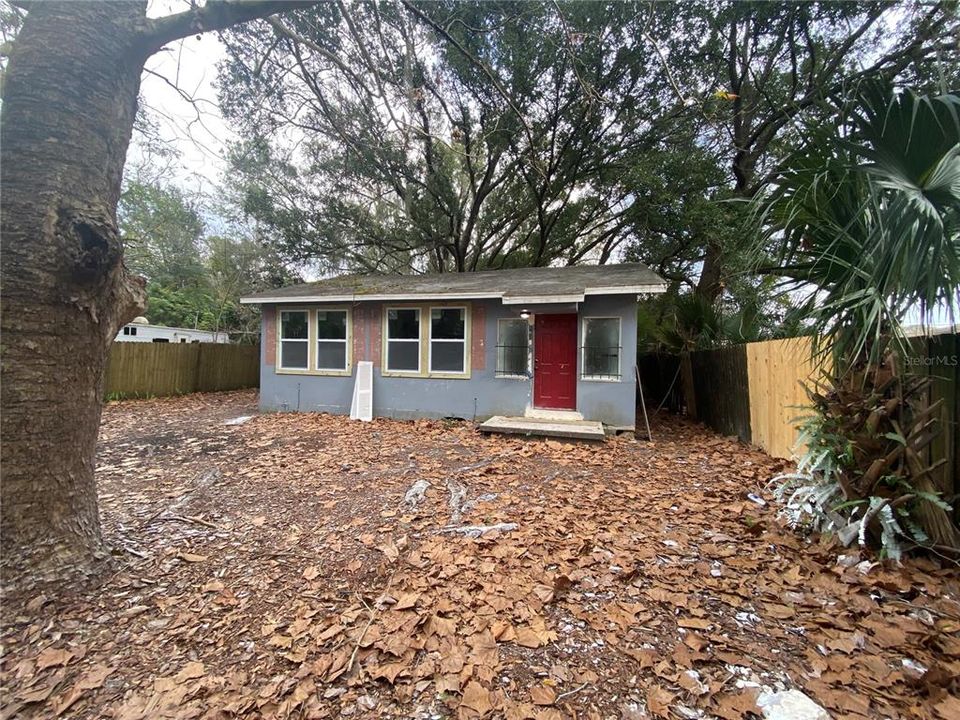 Recently Sold: $75,000 (2 beds, 1 baths, 840 Square Feet)