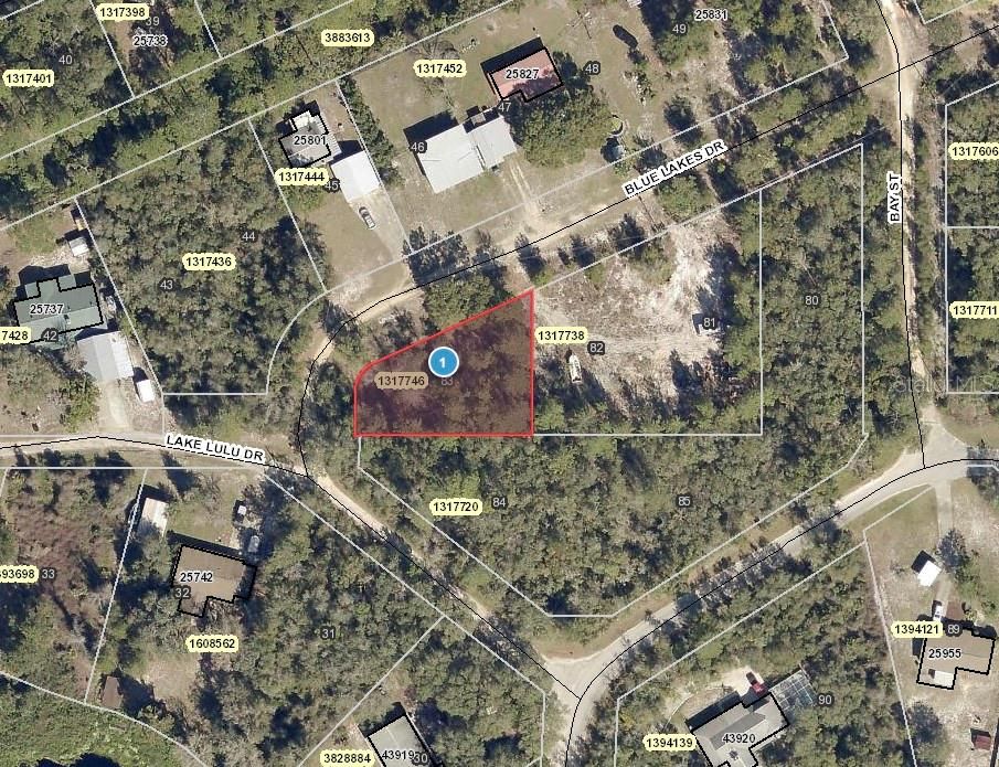 最近售出: $9,990 (0.26 acres)