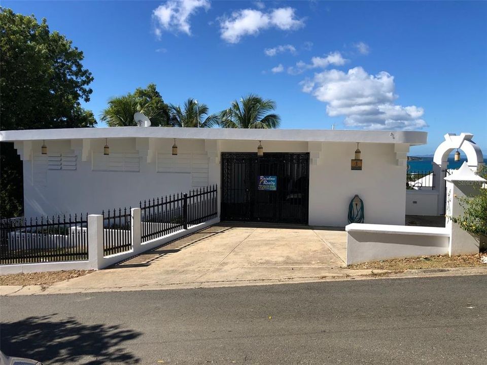 Recently Sold: $558,000 (4 beds, 3 baths, 4000 Square Feet)