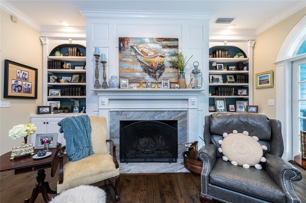 Recently Sold: $2,449,000 (5 beds, 5 baths, 7664 Square Feet)