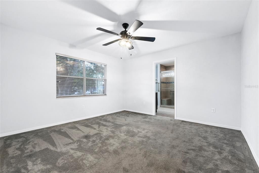 Recently Sold: $275,000 (3 beds, 2 baths, 1442 Square Feet)