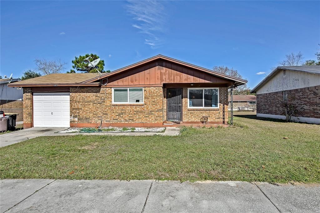 Recently Sold: $129,900 (3 beds, 1 baths, 1001 Square Feet)